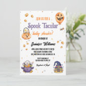 moderne niedliche Halloween-Spook-Babydusche Einladung (Stehend Vorderseite)