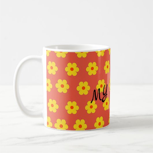 Moderne niedliche Retro-Blumen-Initial Kaffeetasse (Links)