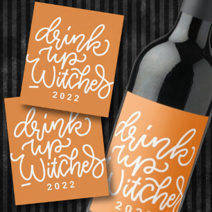 Moderne Niedliche Typografie Funny Halloween Zitat Weinetikett