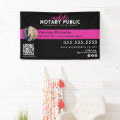 Moderne öffentliche Ereignisanzeige QR für Schwarz Banner (Insitu)