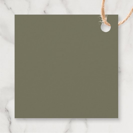 Moderne Olive Green Monogram Wedding Geschenkanhänger (Rückseite)