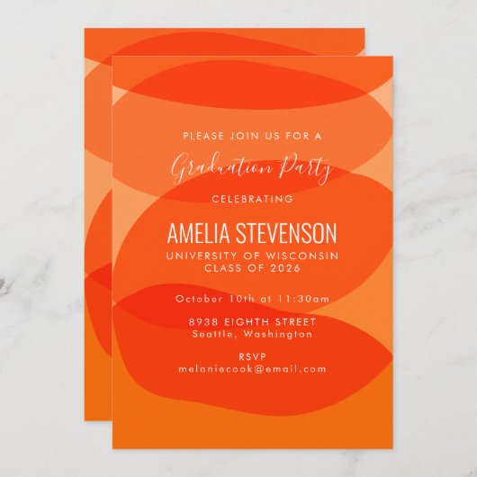 Moderne Orange Abstrakt Shapes Graduierungsparty Einladung (Vorne/Hinten)