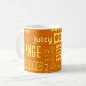 Moderne orangefarbene Typografie Fruchtscheibe Kaffeetasse (Vorderseite Links)
