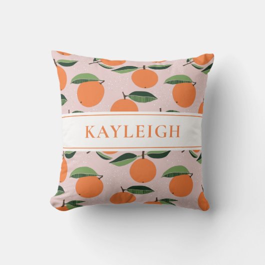 Moderne Orangen Muster Name Kids Kissen (Vorderseite)