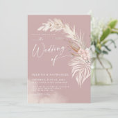 Moderne Pampas Grass Blush Rose Floral Boho Hochze Einladung (Stehend Vorderseite)