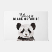 Moderne Panda schwarz und weiß mit Zitat Fußmatte (Vorderseite)