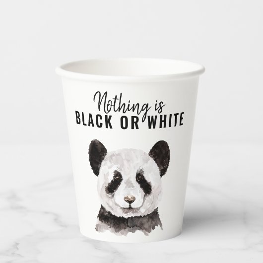 Moderne Panda schwarz und weiß mit Zitat Pappbecher (Vorderseite)