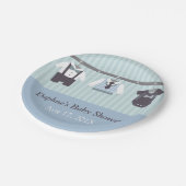 Moderne Pappteller (Schrägansicht)