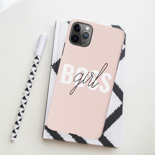 Moderne Pastel Pink Girl Boss Phrase iPhone Hülle