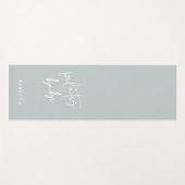 Moderne Pastell-Grüne Kalligraphie Pilates Yogamatte (Vorderseite (Horizontal))