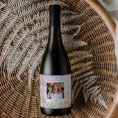 Moderne pastellfarbene Regenbogen-Rosa-Foto-Abschl Weinetikett