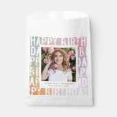 Moderne pastellfarbene Regenbogen-Rosa Foto Geburt Geschenktütchen (Vorderseite)