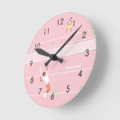 Moderne Pastellpink-Tennismatte Runde Wanduhr (Winkel)