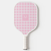 Moderne Pastellrosa Gingham-Monogramm Etabliert Pickleball Schläger (Rückseite)
