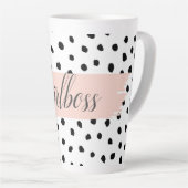 Moderne pastellrosa Girl Boss & Black Dots Milchtasse (Rechte Ecke)