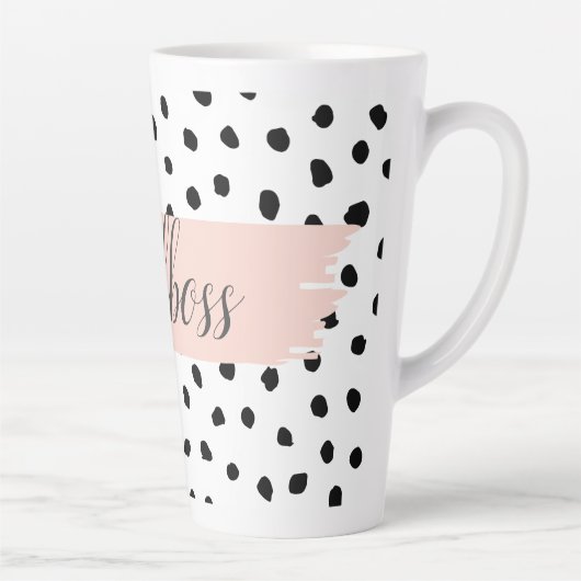 Moderne pastellrosa Girl Boss & Black Dots Milchtasse (Rechts)