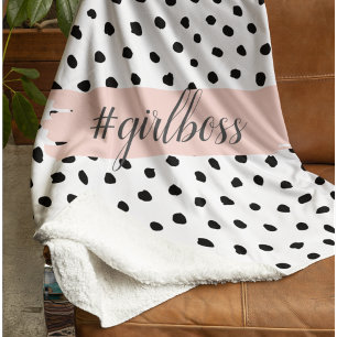 Moderne pastellrosa Girl Boss & Black Dots Sherpadecke