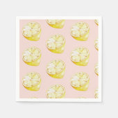 Moderne pastellrosa und gelbe Zitronen Muster Serviette (Vorderseite)