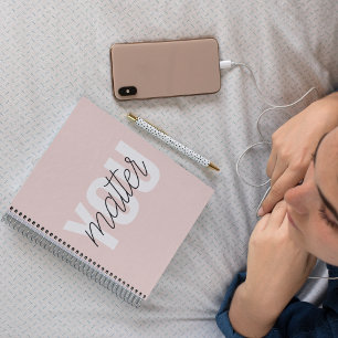 Moderne Pastellrosa You Matter Inspirationszitat Notizblock