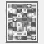 Moderne Patchwork-Quilteginte schwarz-weiß Fleecedecke (Vorderseite)