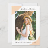Moderne Peach Splashes Foto Graduation Party Einladung (Vorderseite)