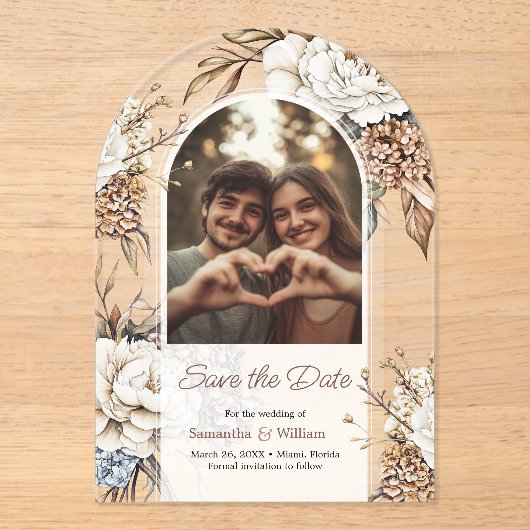 Moderne Peony & Hydrangea Hochzeit retten das Datu Acryleinladungen (Vorderseite)