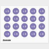 Moderne Periwinkle und White Wedding Monogram Runder Aufkleber (Blatt)