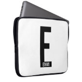 Moderne personalisierte fette Monogramm und Name Laptopschutzhülle (Vorne Rechts)