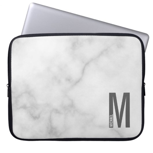 Moderne personalisierte fette Monogramm- und Namen Laptopschutzhülle (Vorderseite)