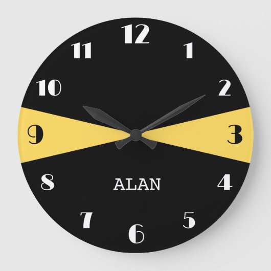 Moderne Personalisierte Schwarz-weiße und Mustard Große Wanduhr (Vorderseite)