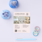Moderne Pink Cleaning Services QR Unternehmen Flyer (Einzeln)