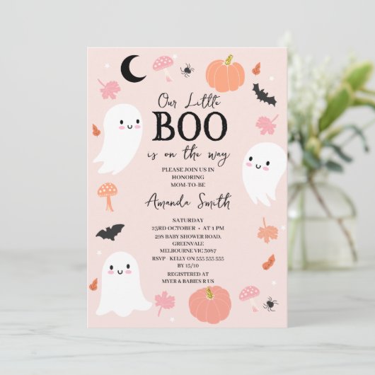 Moderne Pink Halloween Little Boo Baby Dusche Einladung (Stehend Vorderseite)
