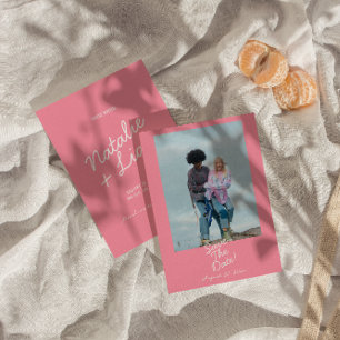 Moderne Pinke Whimsical Sommer-Spaß-Foto-Hochzeit Save The Date