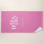 Moderne Pinselschrift | Frau | Rosa bearbeitbare F Strandtuch (Vorderseite)