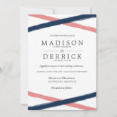 Moderne Pinselstriche Hochzeit | Navy Coral Einladung (Vorderseite)