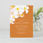Moderne Plumeria Hawaiian Blume Orange Wedding Einladung (Stehend Vorderseite)