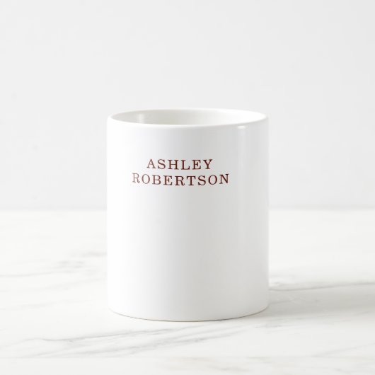 Moderne professionelle minimalistische eigene Name Kaffeetasse (Mittel)