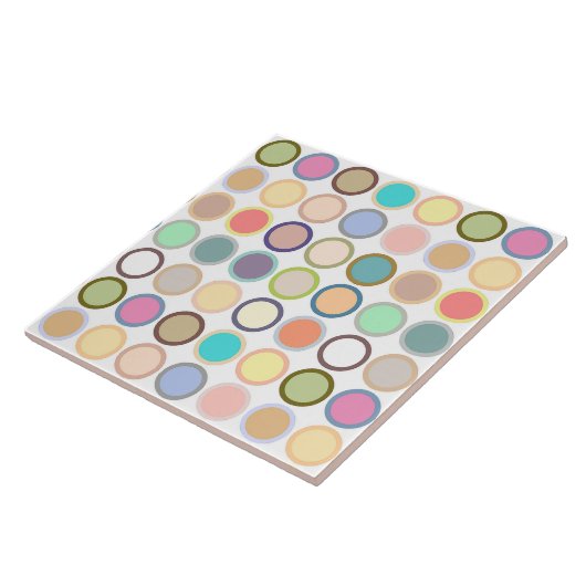 Moderne Punkte des Mittelalters - weiß mit Pastell Fliese (Seite)