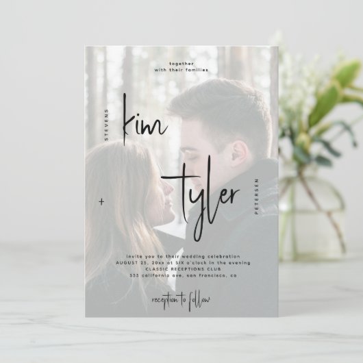 Moderne QR CODE-Skriptnamen Foto Hochzeit Einladung (Stehend Vorderseite)