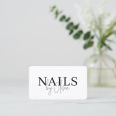 Moderne QR-Code-Typografie für Nageldesigner Visitenkarte (Stehend Vorderseite)