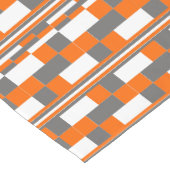 Moderne quadratische Streifen Geometrisches Muster Kurzer Tischläufer (Ecke)