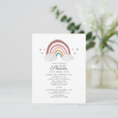 Moderne Rainbow Boho Script Chic Baby Dusche Einladung (Stehend Vorderseite)