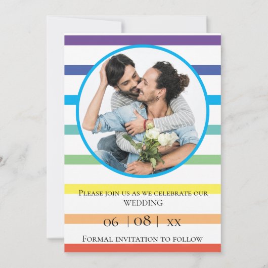 Moderne Rainbow Stripe Gay Wedding rettet das Datu Ankündigung (Rückseite)