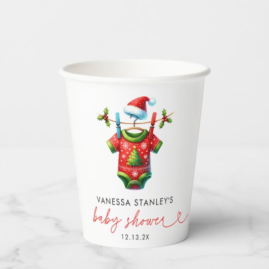 Moderne Red Holly Weihnachtsdusche Pappbecher (Rückseite)