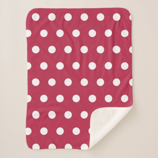 Moderne Red Magenta Polka Dots Sherpadecke (Vorderseite)