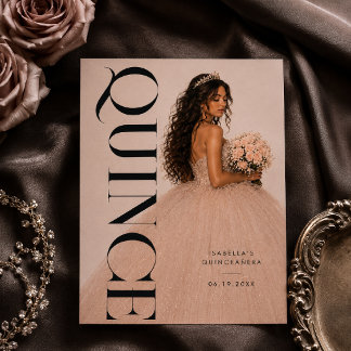 Moderne redaktionelle Quinceañera-Einladung Einladung