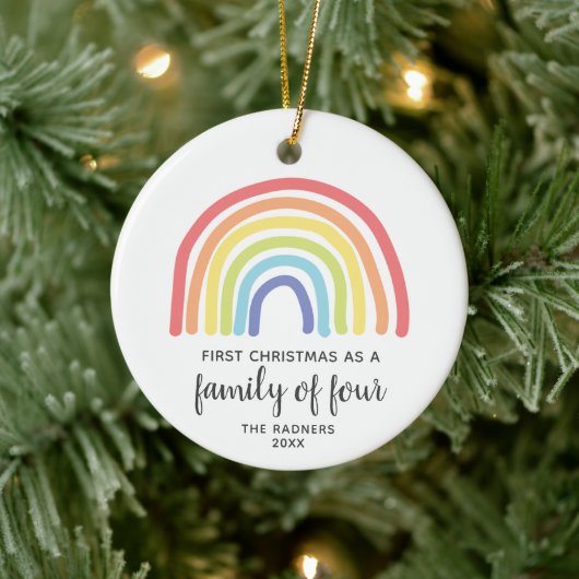 Moderne Regenbogenfamilie Personalisiert 1. Weihna Keramik Ornament (Baum)