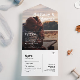 Moderne Retro-Buchstaben verblasstes Foto Siegel u All In One Einladung