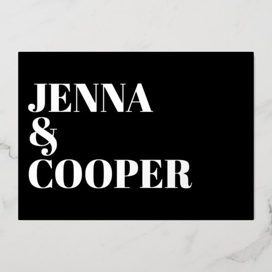 Moderne Retro Fett Typ Black & Silver Wedding Folieneinladung (Vorderseite)