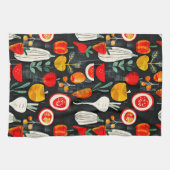 Moderne Retro Frucht und Veg auf schwarzem Muster Geschirrtuch (Horizontal)